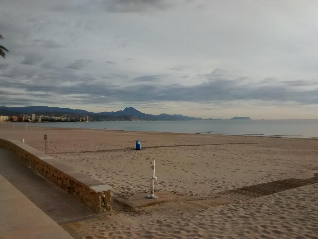 Hakuna Matata El Campello Exteriér fotografie
